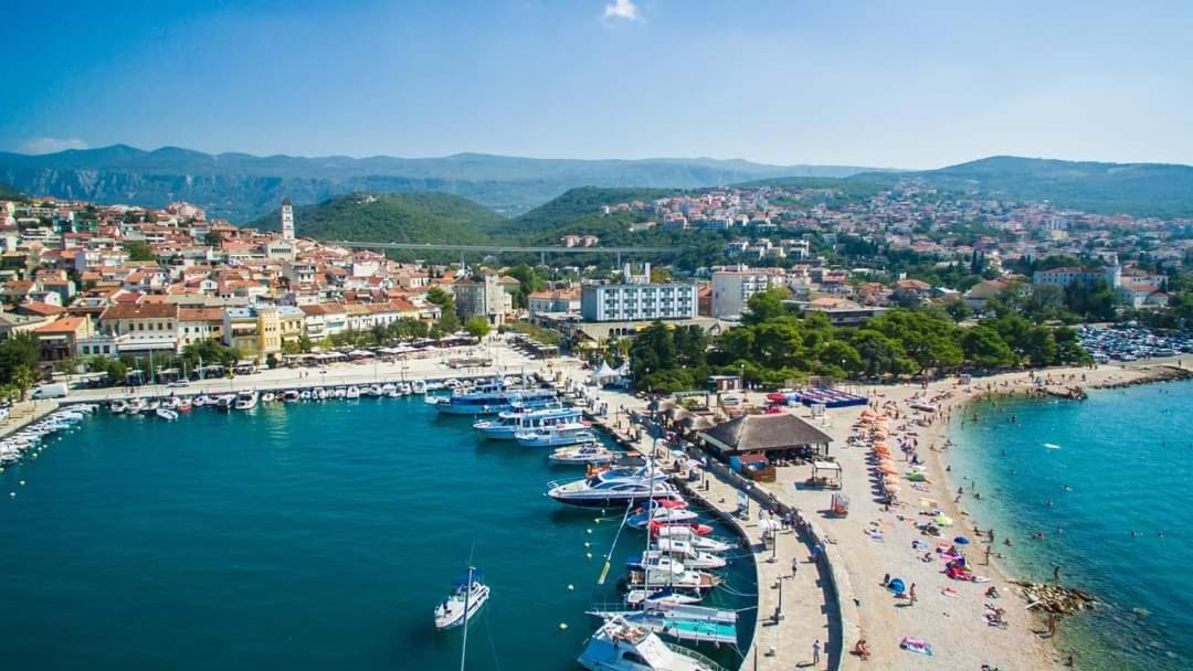 Ferienwohnung Ellity Crikvenica Exterior foto